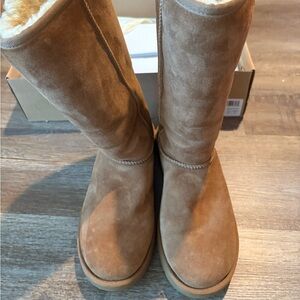 UGG Classic Tall II Boots - Tan